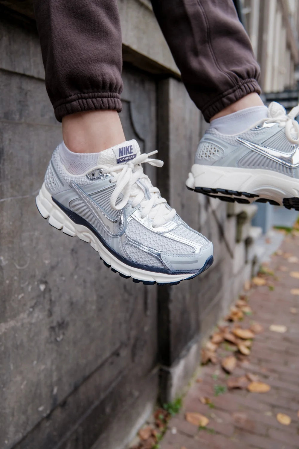 Nike Zoom Vomero 5 Photon Dust